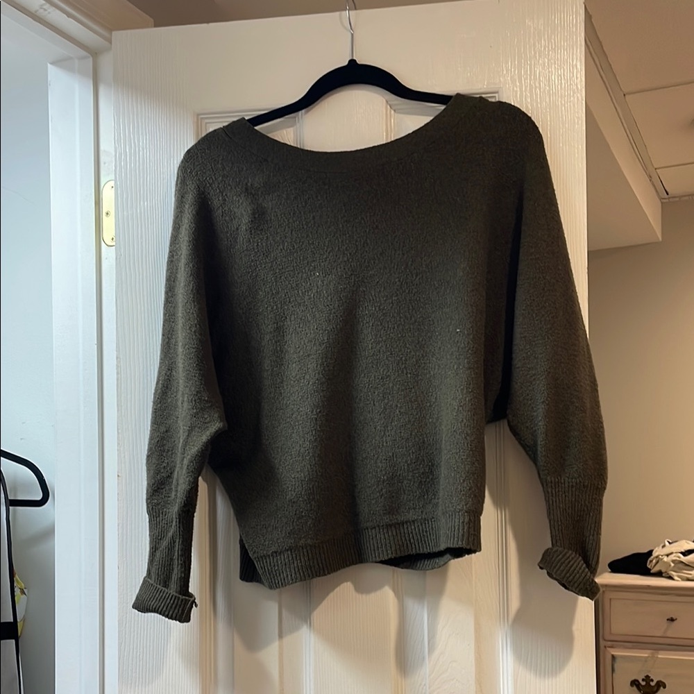 If It Were Me Green Crew Neck Sweater Relaxed Fit